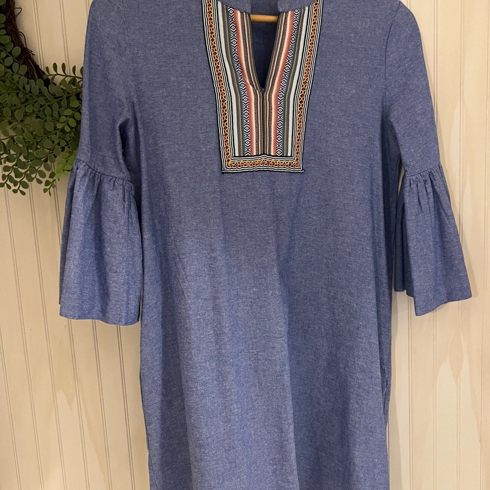 M Women’s Dress Size Small